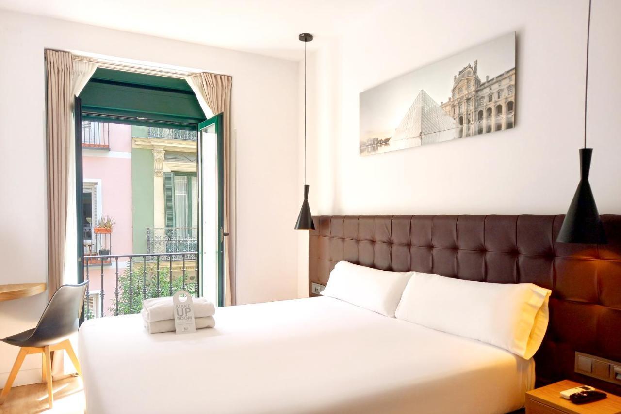 Woohoo Rooms Fuencarral Madrid Exterior photo