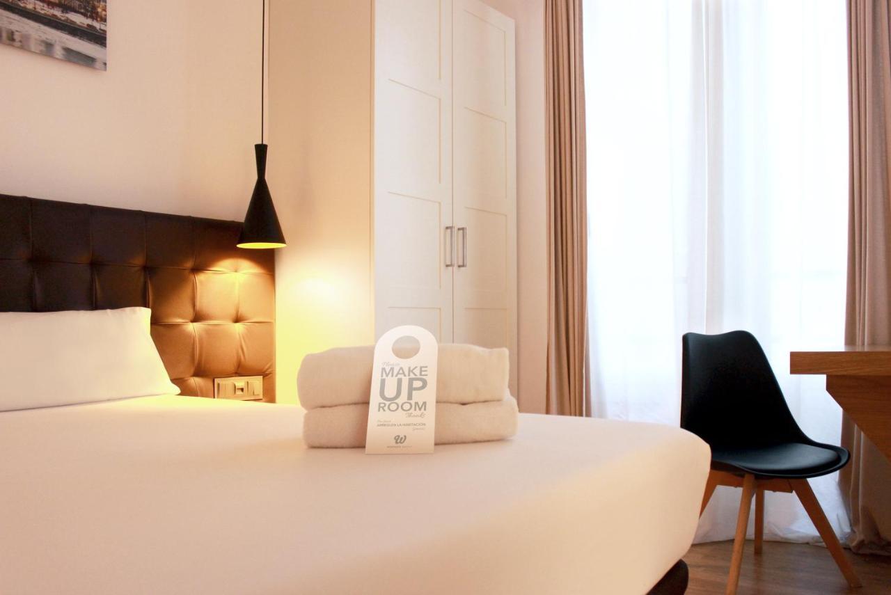 Woohoo Rooms Fuencarral Madrid Exterior photo